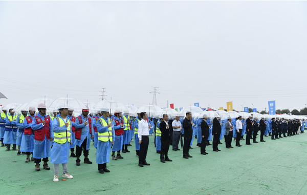 9、未来农业研究院建设项目一期工程开工仪式现场--支勇平摄影.JPG